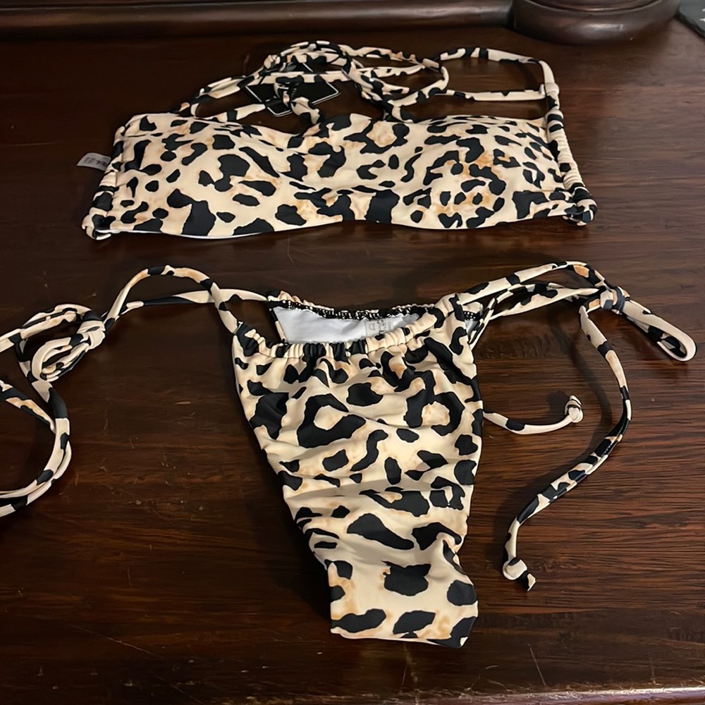 NWT Animal print string bikini